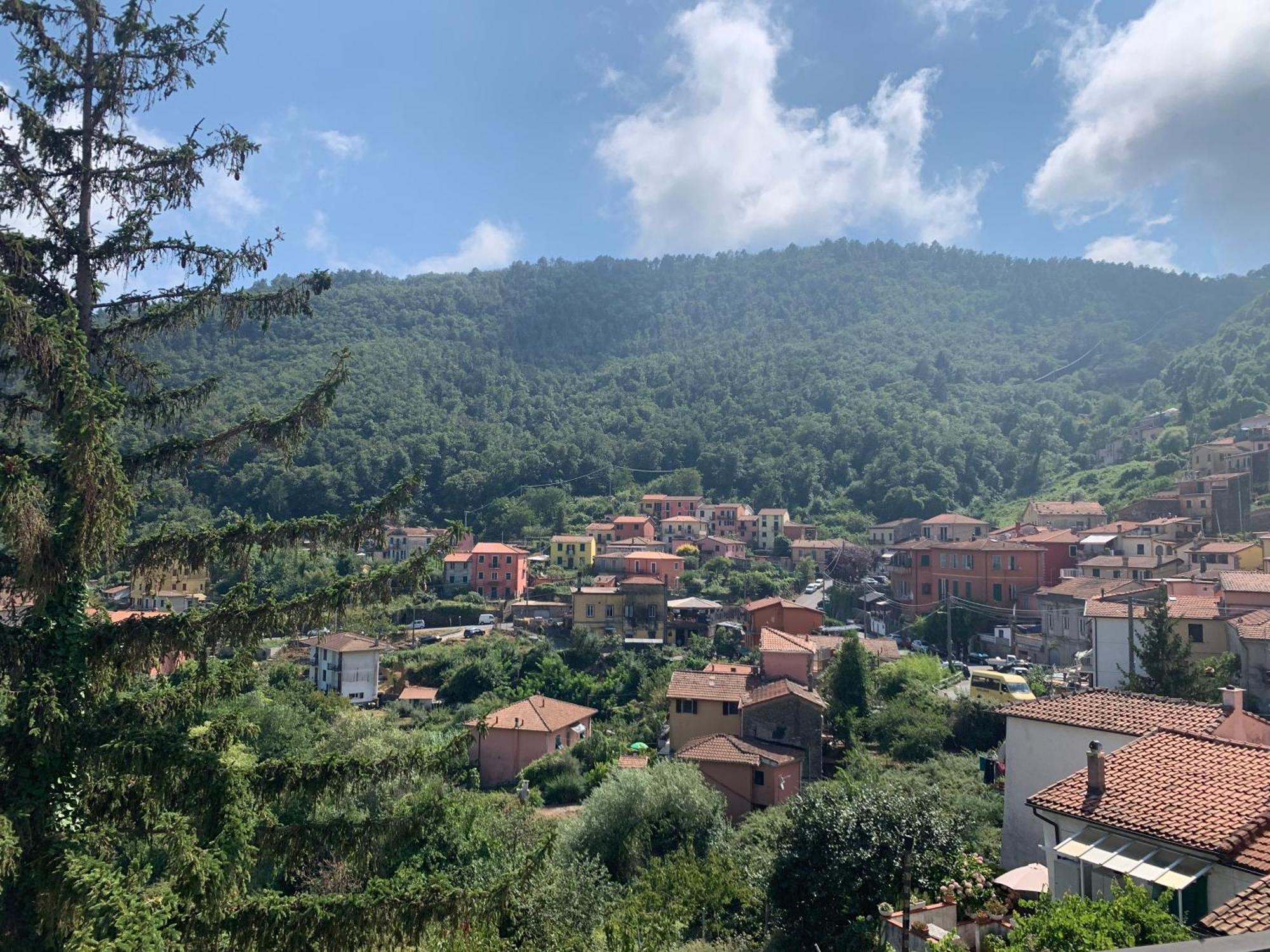 A Casa Di Atti Apartamento Biassa Exterior foto